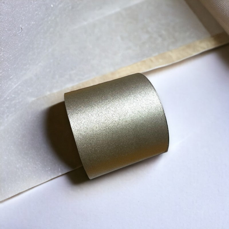 Wrapping paper B 10 cm. Silver, kraft paper. 100 m.