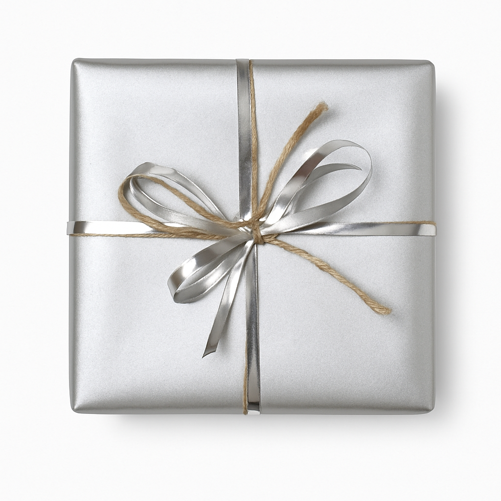 Gift wrap B 50 cm. Silver kraft paper. 100 m.