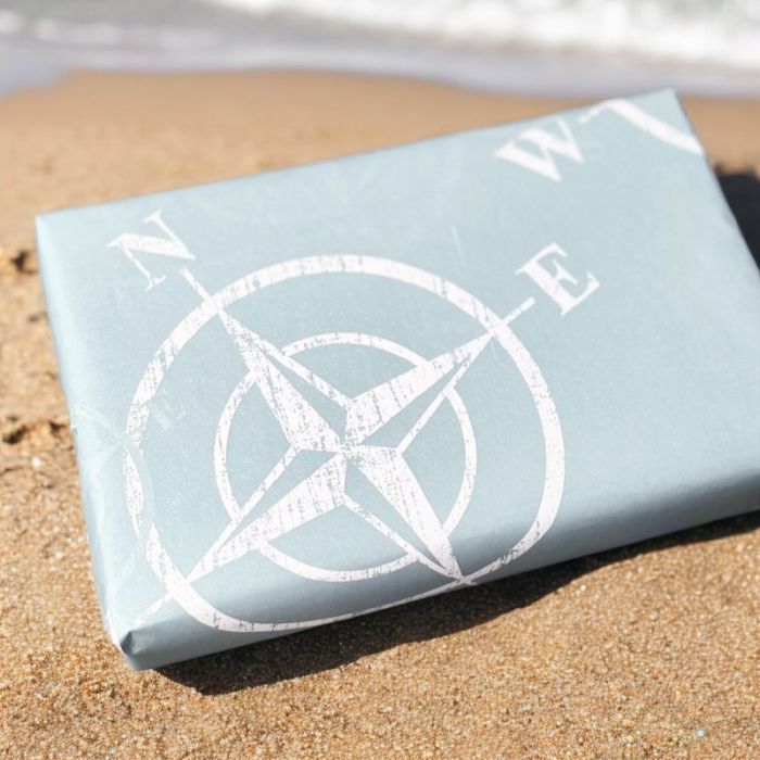 Gift wrap B 57 cm, Maritime, white kraft paper. 175 m.