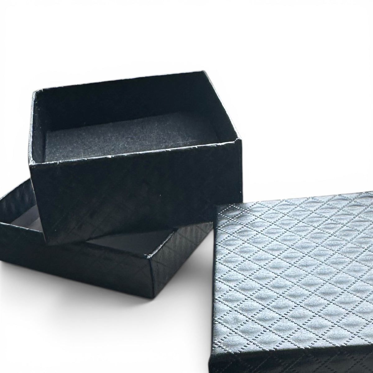 Jewelry box. Black. 7.5 x 7.5 x H3.5 - 20 pcs. Price shown per pc.