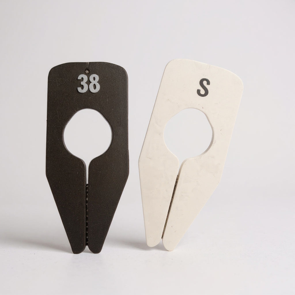 Size tags, elongated model, white - 10 pcs. Sizes from 1 to XXXL
