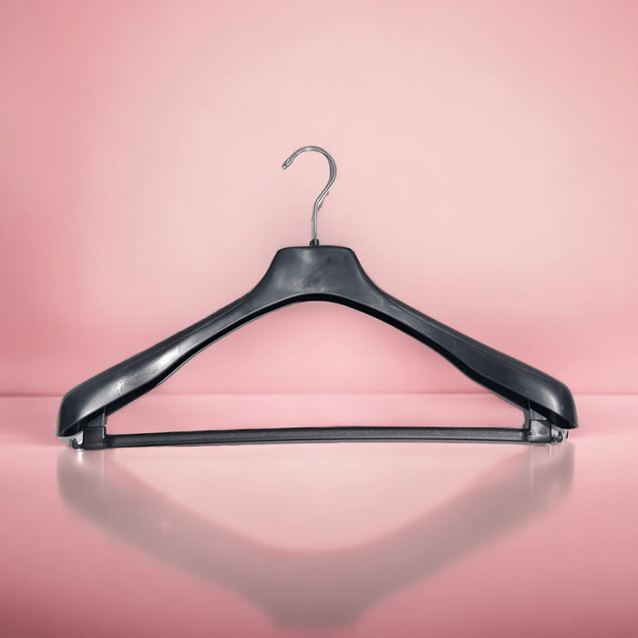 Kraftig jakkebøjle, plast, sort, 45 cm, skulder 4,0 cm, med stang pakket med 55 stk. Letvægt