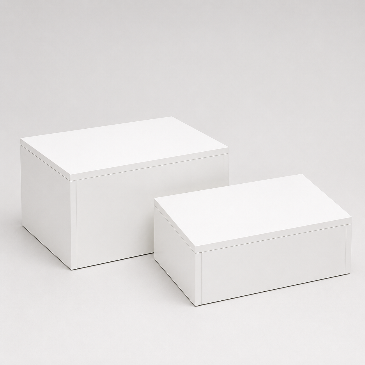 Podie set for mannequins, set of 2 pcs., white
