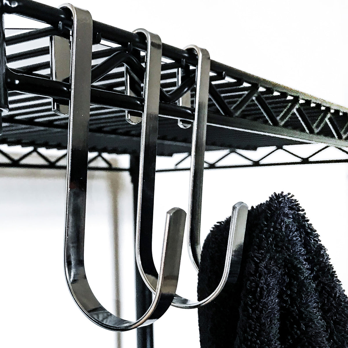 Universal shelf hook - TUBO. S-hook. H 11 cm.