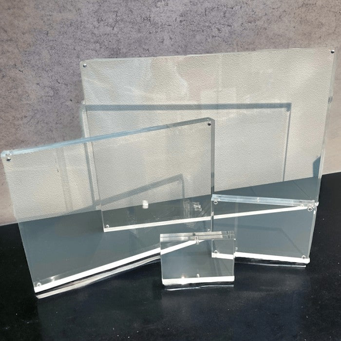 Magnetic sign holder, A4, W 21 x D 2 x H 29.8 cm, clear acrylic