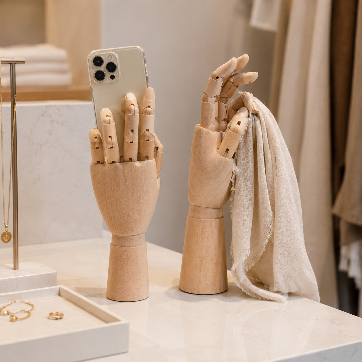 Display hand, women's, right, light wood, 25.5 cm