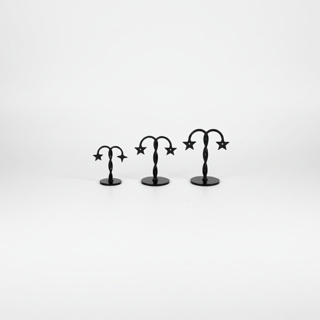 Earring display (set of 3). Black acrylic. H 11.5 - 9.5 and 7.5 cm. Star