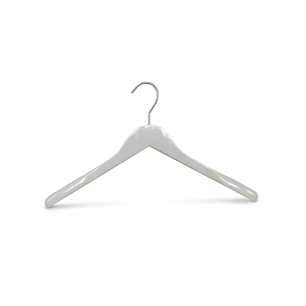 Jacket hanger, angled, white, shoulder 30 mm, with 4 mm satin hook, 43 cm.