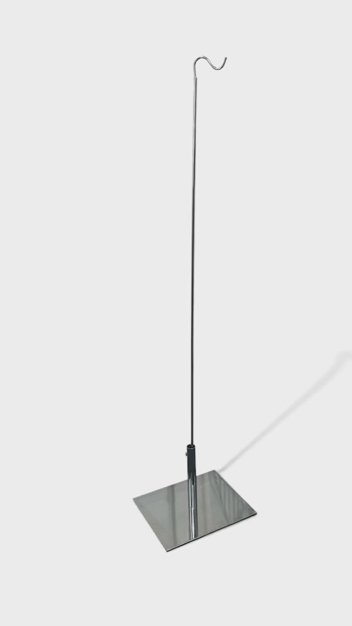 Load video: Feed for torso, telescopic, low, chrome, square plate, H20-55 cm, Elite torso (Series 5200)